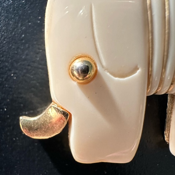 Vintage Ivory and Gold Tone Elephant Pendant - Picture 2 of 5